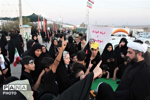 حضور دلدادگان اربعین حسینی(ع) در طریق المهدی(عج) مسجد جمکران