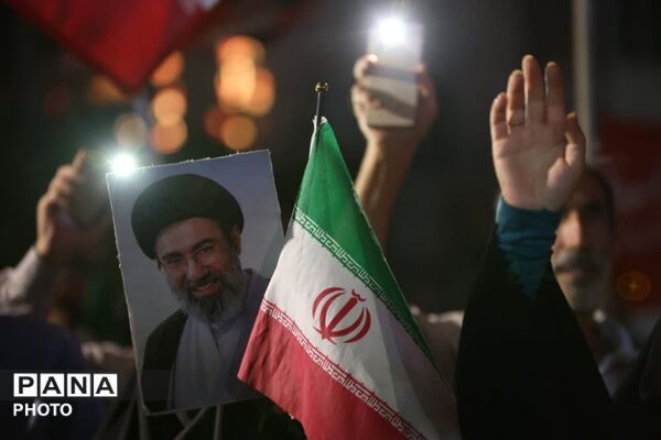  تجدید میثاق دوباره مردم کرج با آرمان‌های رهبری