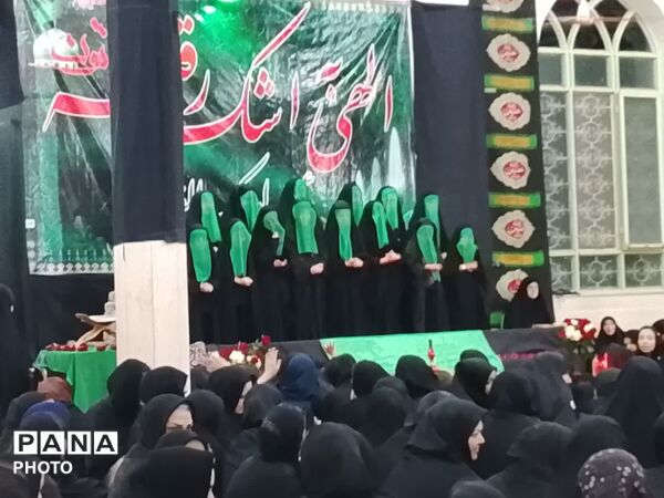 سفره‌داران کوچک میهمانان بزرگ اربعین در شهر جعفریه