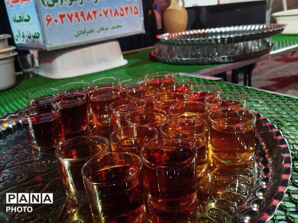۱۷۵ شب خدمت در آستان آل‌الله؛ حال‌وهوای چایخانه حضرت زهرا (س) در شب شهادت امام حسن عسکری (ع)