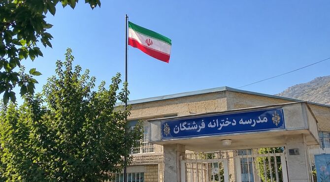 جوانه‌های امید در دبیرستان فرشتگان دورود