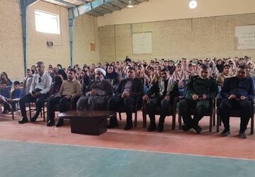 گلبانگ ایثار در فروغ رضوان؛ یادواره شهدای دانش‌آموز برگزار شد