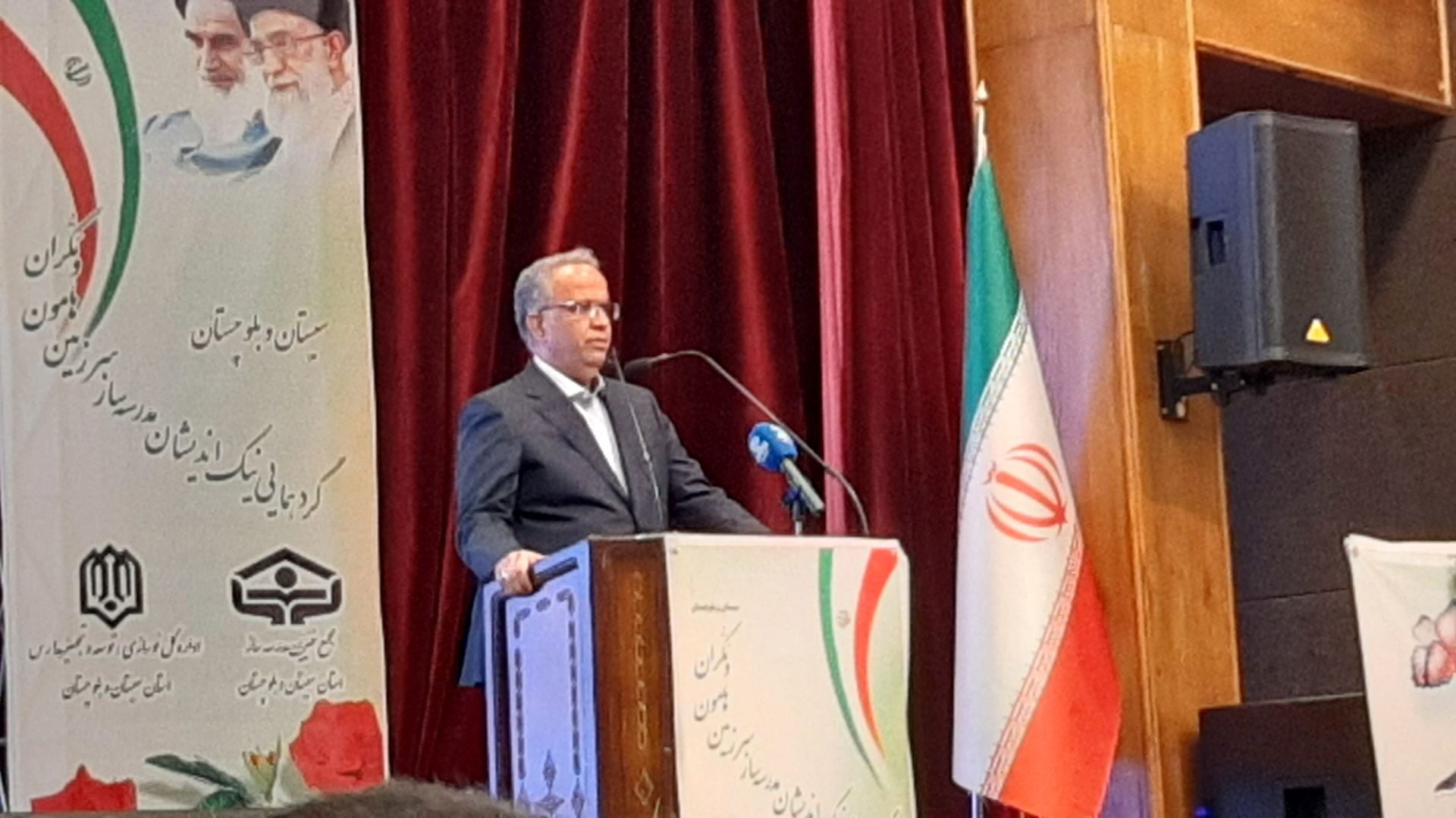 برای تحقق شعار وفاق ملی، مشارکت مردم در توسعه فضاهای آموزشی را نیاز داریم