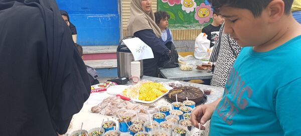 برپایی بازارچه در  دبستان امام جعفر صادق (ع) آشخانه