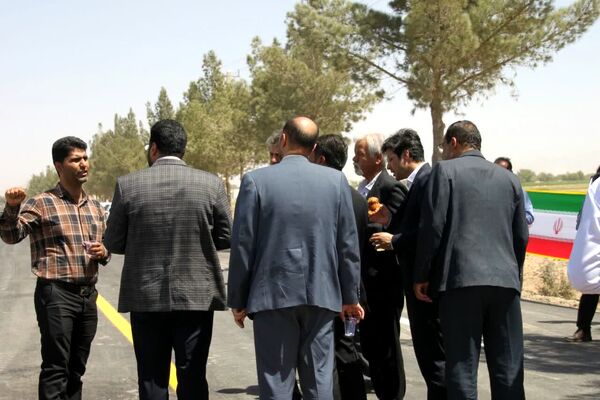 آیین بهره‌برداری از کندرو اصفهان به حبیب آباد 