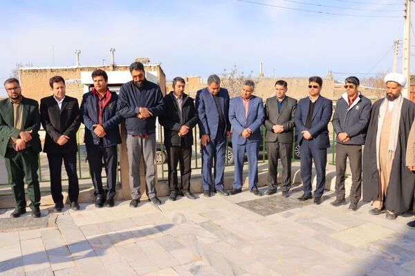 افتتاح زمین چمن مصنوعی شهدای روستای شهوار