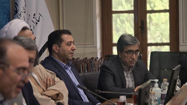 آیین رونمایی از پوستر بیست‌وهفتمین جشنواره خیرین مدرسه‌ساز استان اصفهان