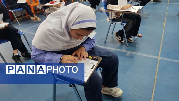 آزمون ورودی‌پایه‌هفتم‌ مدارس استعدادهای‌ درخشان همزمان با سراسر کشور