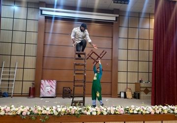 اجرای سیرک لی‌لی پوت‌ها در آموزش و پرورش رباط‌کریم