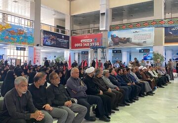 اعزام نخستین کاروان هرمزگان به مراسم تشییع پیکر رهبر شهید 
