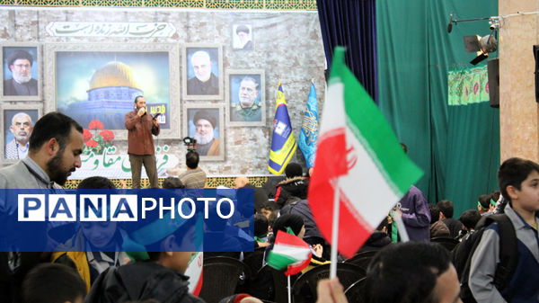 رونمایی از کتاب «سردار ایرانی» ویژه نوجوانان در قم