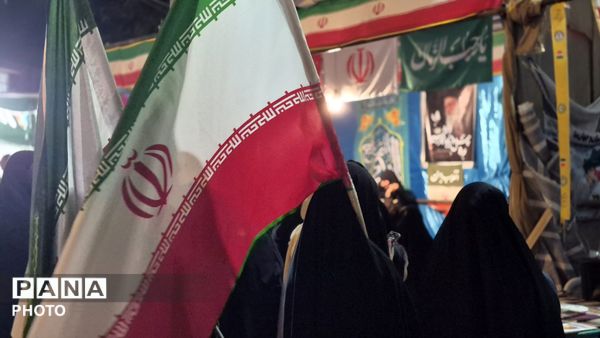 حضور دانش‌آموزان در موکب سازمان دانش‌آموزی 