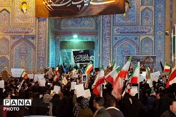 قرچک در سوگ رهبر شهید