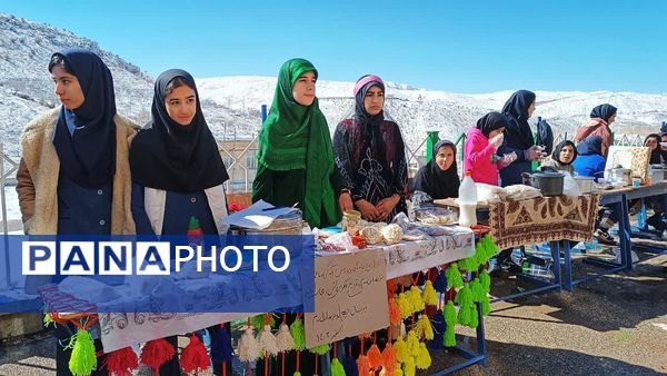 بازارچه کسب و کار دانش‌آموزی مدرسه الزهرا شهرستان مارگون