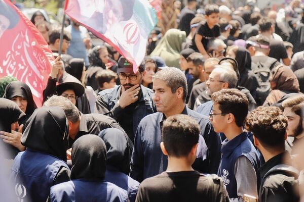 طنین «یا حسین» در مسیر دلدادگی؛ حضور پرشور جاماندگان اربعین در تهران