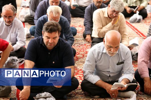  مراسم دعای پر فیض عرفه و مناجات عاشقانه امام حسین(ع) در زیارتگاه شهید آیت ا... مدرس(ره)