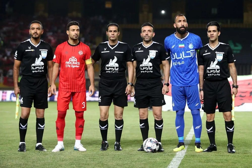 مسابقه تراکتور و استقلال در هفته اول لیگ برتر در تبریز برگزار می‌شود