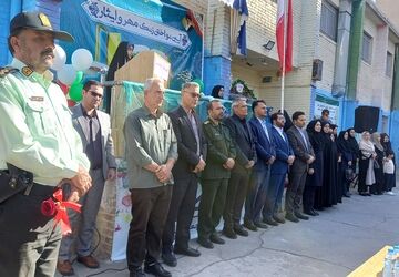 نواخته شدن زنگ مهر و مقاومت با شور و حال دانش‌آموزان در شهرستان ملارد