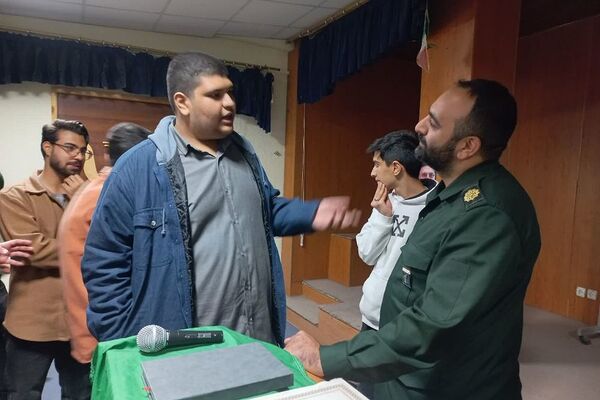 همایش پرسش و پاسخ اعتقادی دانش‌آموزی در دبیرستان سما رودهن