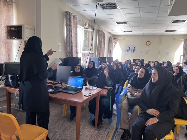 برگزاری روز دوم کارگاه توانا با حضور جمعی از مدیران و معلمان در سملقان
