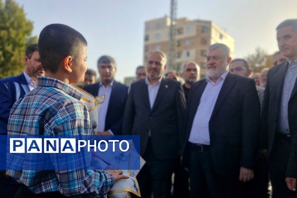 آیین خشت گذاری و افتتاح مدارس در منطقه پردیس با حضور استاندار تهران و مدیر کل شهرستانهای استان تهران 