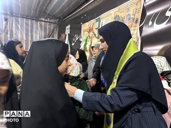 وقتی خیابان، کلاس درس می‌شود؛ زنجانی‌ها مشق انرژی می‌کنند