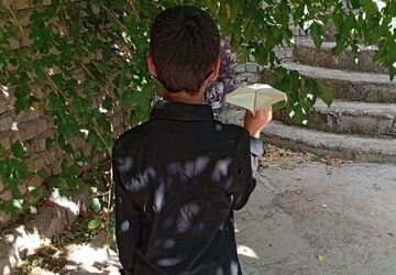 از موشک های کاغذی تا ادای احترام به شهید طهرانی مقدم
