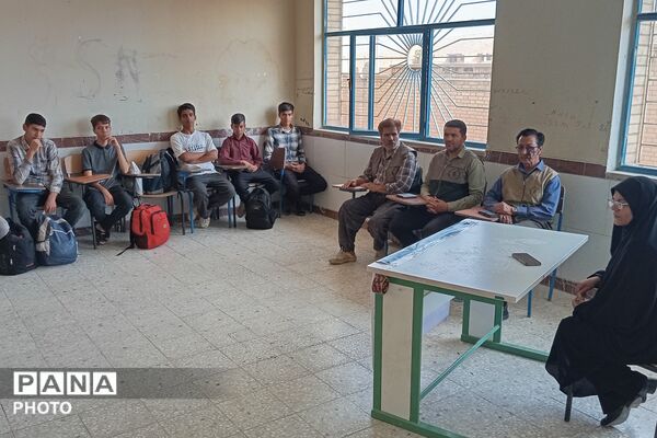 دانش‌آموزان جهادی شهرستان بن به استقبال سال تحصیلی جدید رفتند