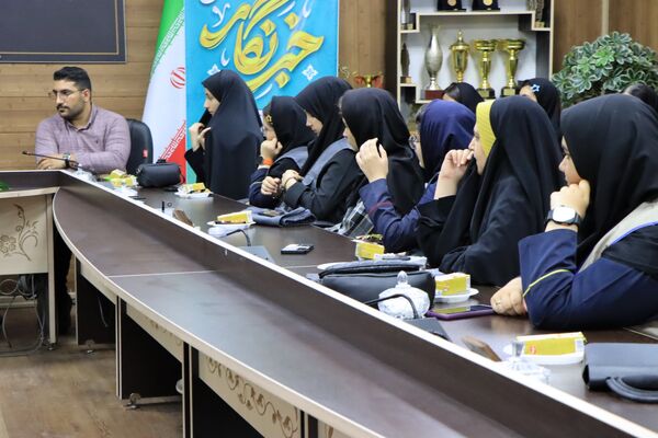 آیین تجلیل از خبرنگاران پانا ناحیه یک شهرستان بهارستان