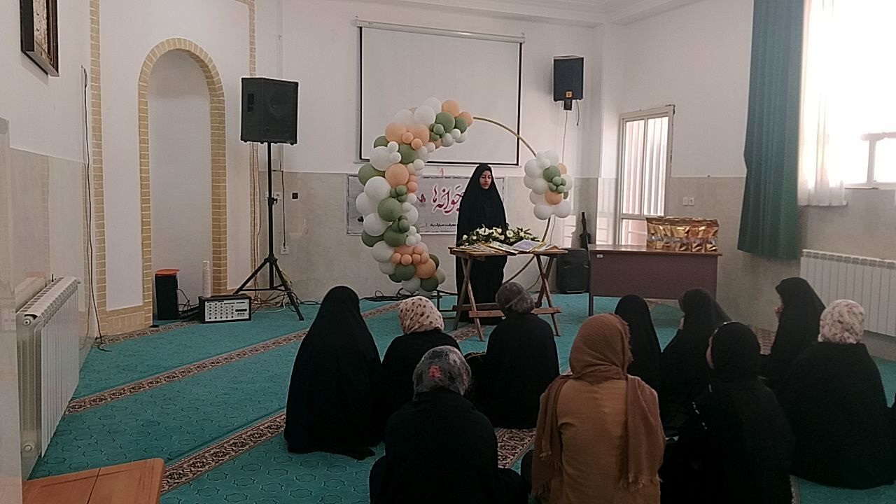 دورهمی دانش آموزان دبیرستان نرجس خاتون(س) روستای ورجان