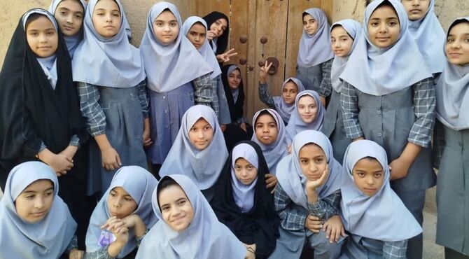  تدریسی متفاوت با حضور در کوچه باغ هایِ میبد