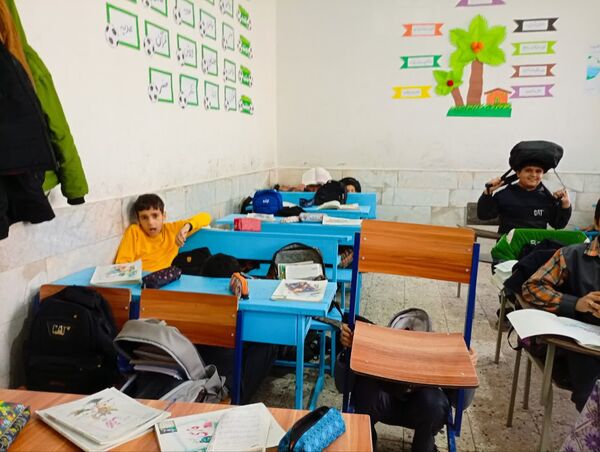 مانور زلزله در دبستان شهید پسندیده فدافن  