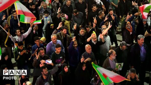 سی‌امین شب تجدید بیعت مردم فردیس با رهبر مظلومان در آستانه ادامه راه شهدا