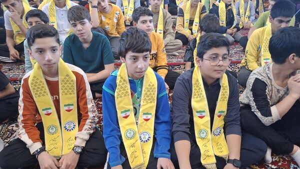 پرواز تا آسمان در مسجد حضرت زینب شهرکرد 