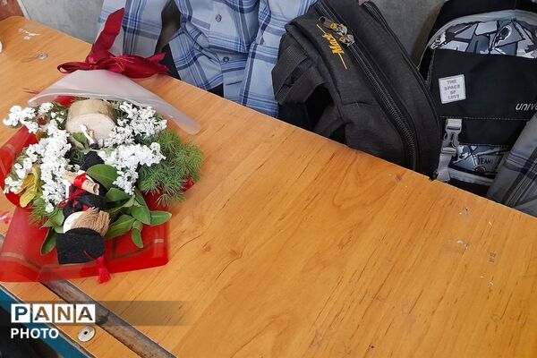 شکوه آغاز سال تحصیلی جشن مهر در مدرسه شهید آیت الله خامنه ای
