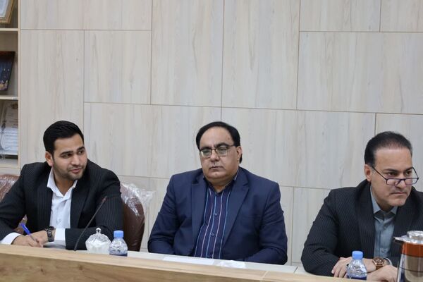 نشست مدیران مدارس سمپاد یزد با حضور رئیس سازمان ملی پرورش استعدادهای درخشان 
