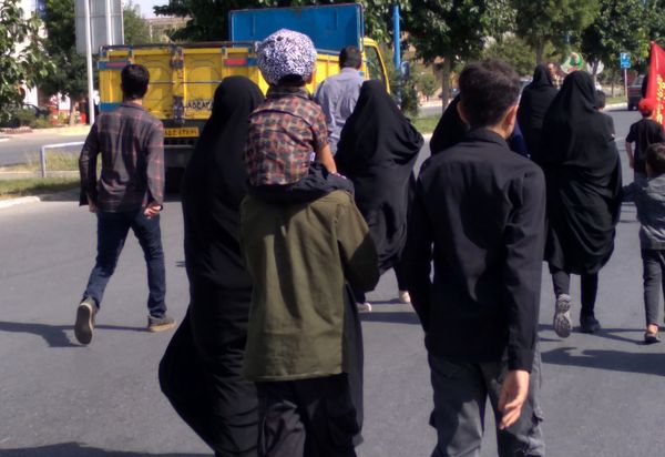 قدم‌های عاشقی از نافچ تا وردنجان به یاد کربلا