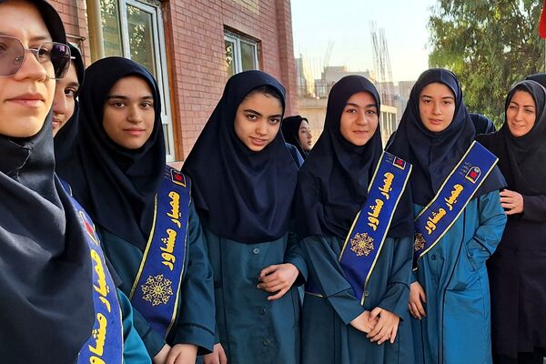 برگزاری انتخابات همیار مشاور در آموزشگاه شاهد نجمه ناحیه دو شهرری 