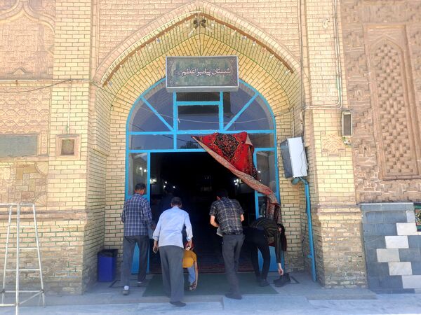 نماز جمعه در دهه سوم محرم در نیشابور