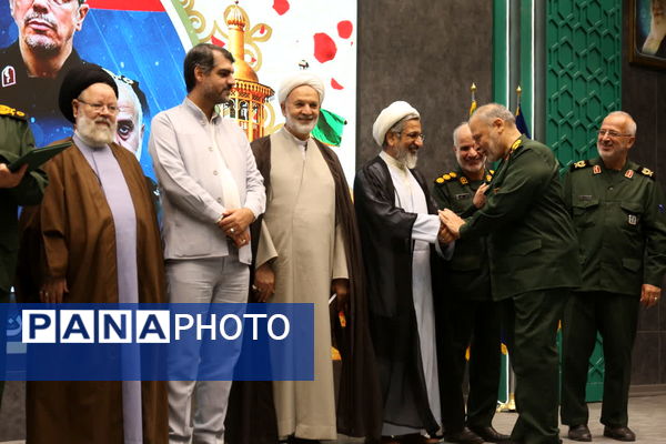 مراسم تکریم و معارفه فرمانده سپاه استان قم