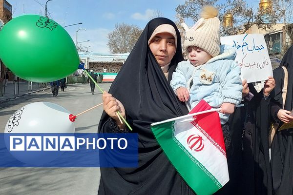 زنده کردن یاد و خاطره بهار 57 در دل سرمای زمستان