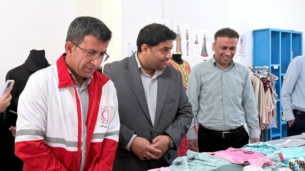 افتتاح نمایشگاه دست‌سازه‌های دانش‌آموزی در هنرستان صدیقه طاهره(س)