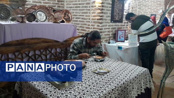 برپایی نمایشگاه صنایع‌دستی‌و سوغات در البرز