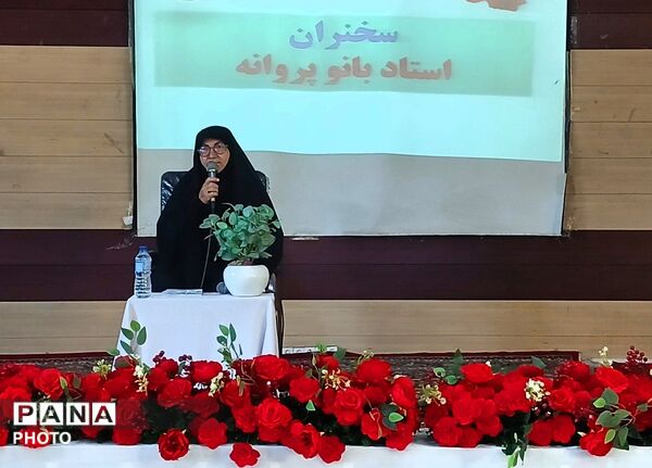 نشست اندیشه ورزی بانوان  در باخرز