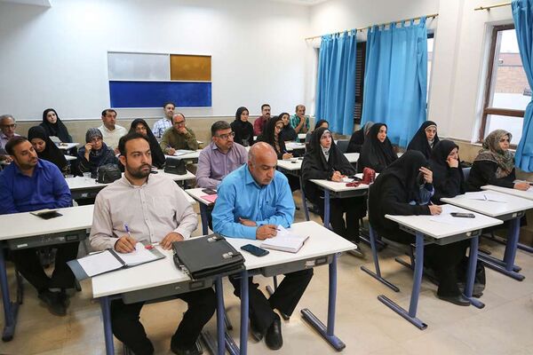 دومین دوره کمک‌های اولیه و امداد ویژه معلمان شهر کرمان