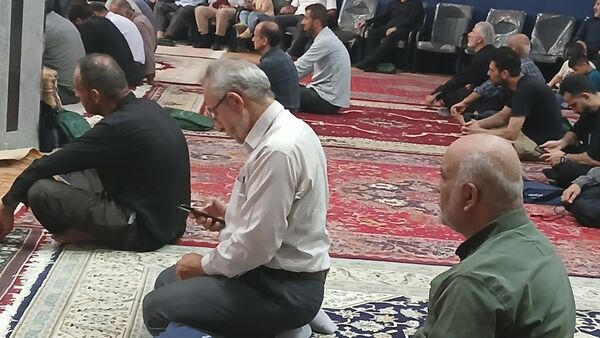 اقامه نماز جمعه همزمان با روز خبرنگار