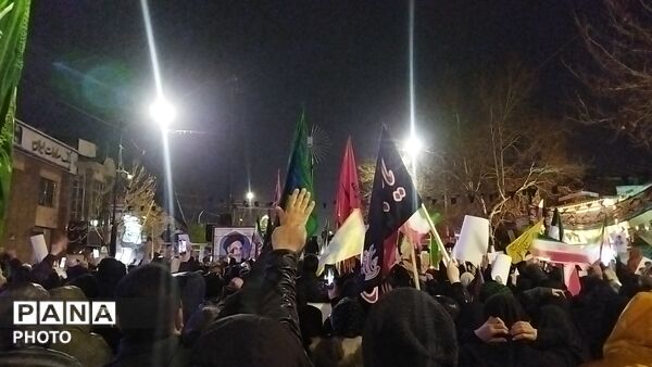 قاب هایی از حضورـ۳
