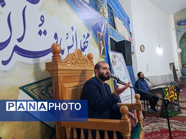 محفل انس با قرآن کریم در مسجد جامع قائمشهر