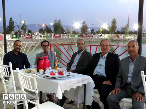 همایش «سپاس معلم» در خلیل‌آباد