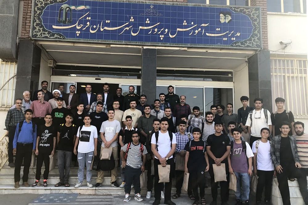 اعزام کاروان راهیان نور شمال غرب دانش‌آموزی و بسیجیان شهرستان قرچک